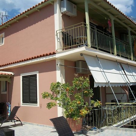 Ramona Lourdata (Kefalonia) Exterior foto